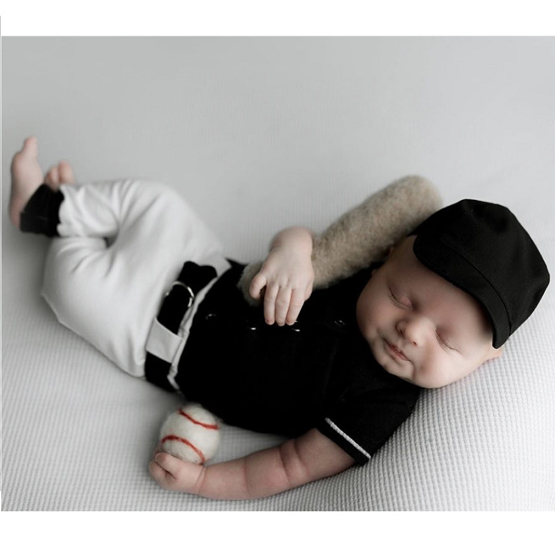 Реквизит для фотосъемки новоро – обзор и цена Baby Clothing Set