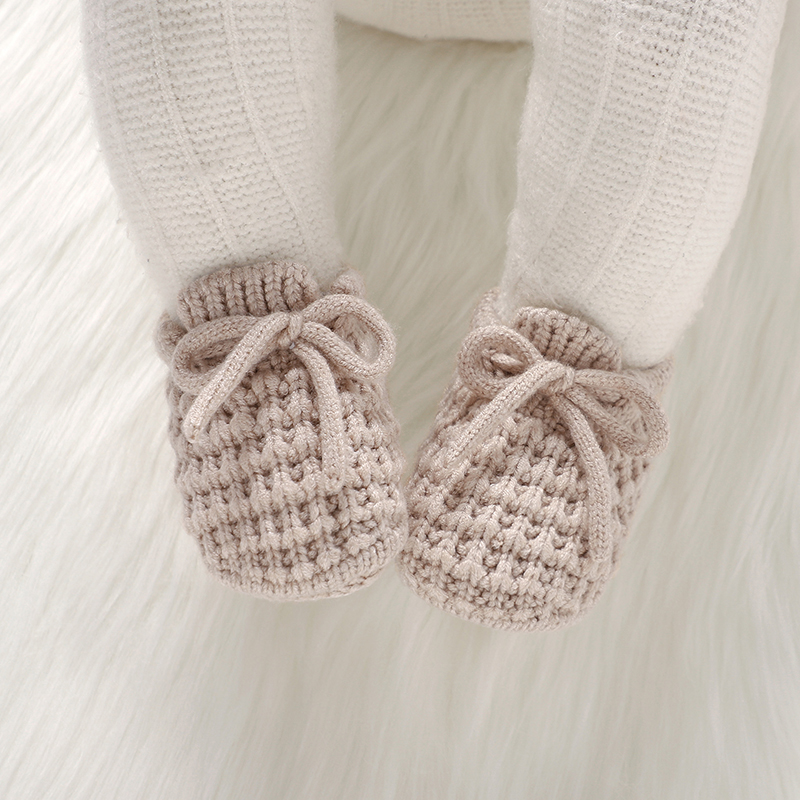 Обувь для новорожденных, вязан – обзор и цена Baby Clothing For Bed